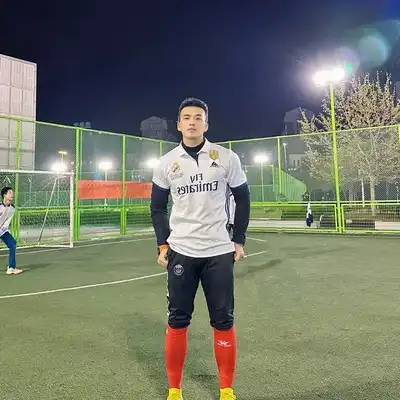 邱诗娜